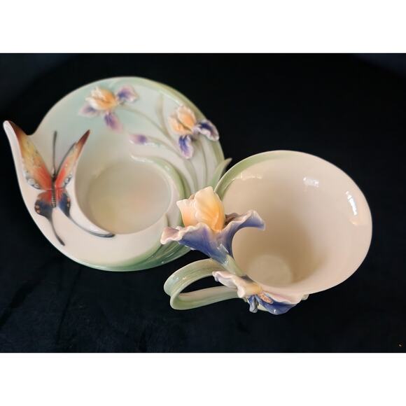 Franz Porcelain Cup & Saucer Set FZ01671 Iris Flower & Butterfly 3D Fine Art - Picture 6 of 6